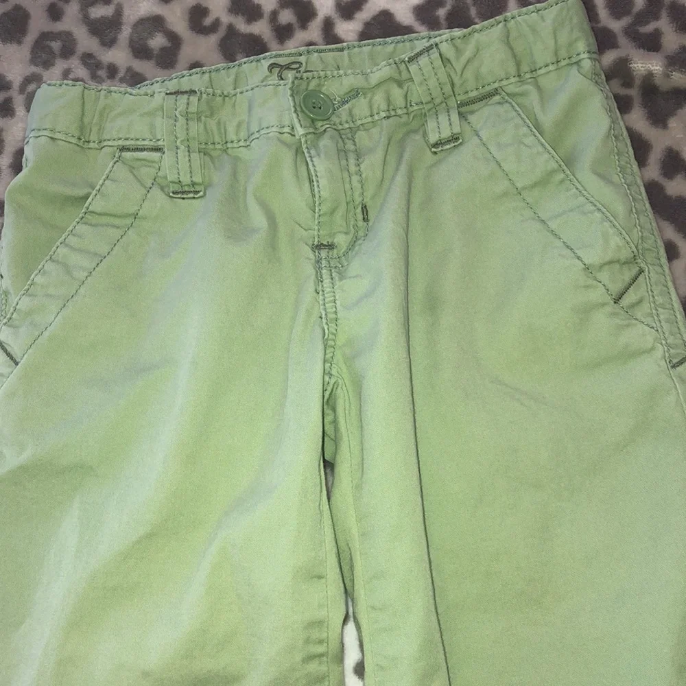 GapKids Green Lightweight Chino Pants Wide Leg Size 8 Regular